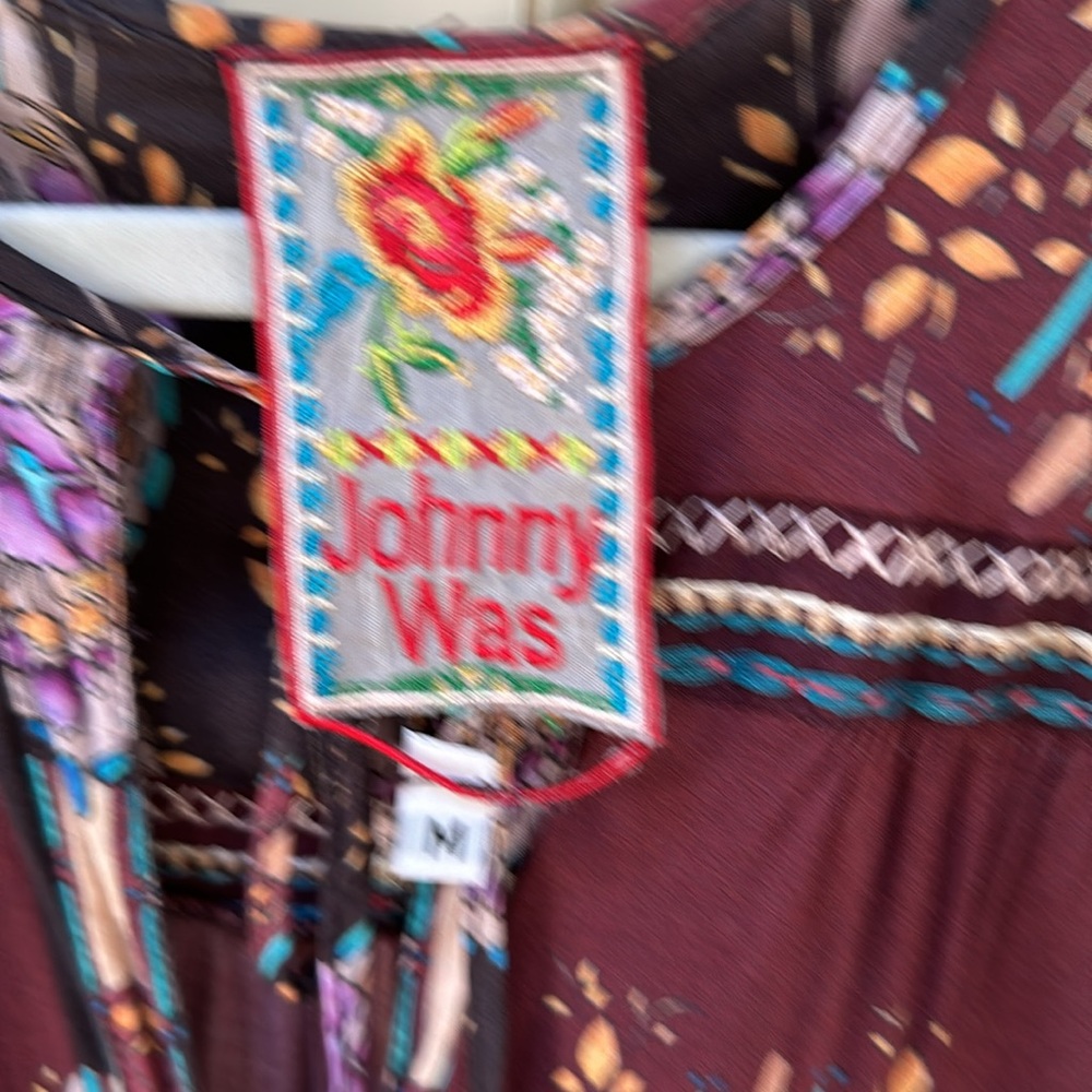 Johnny Was blouse in a stunning pattern; size medium - Picture 3 of 4